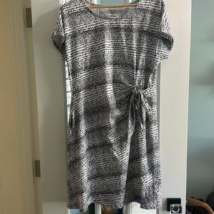 EUC ExOfficio Dress